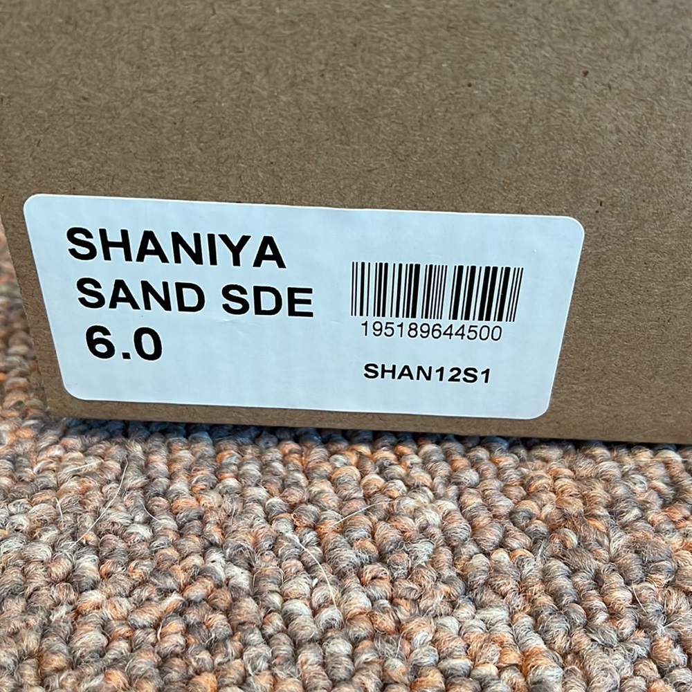 Steve Madden Shaniya Sand Suede Platform Booties Gem